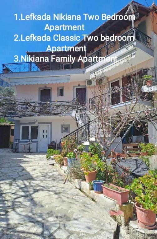 Nikiana Family Apartment Bagian luar foto